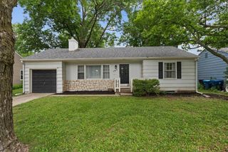 2816 W 75TH Street, Prairie Village, KS 66208