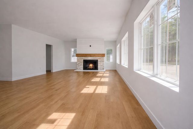 144 South Mast Street, Goffstown, NH 03045