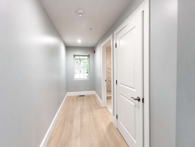 84 Chelsea St Basement, Boston, MA 02128