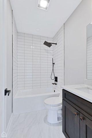 8631 W Grand Avenue 4W, River Grove, IL 60171