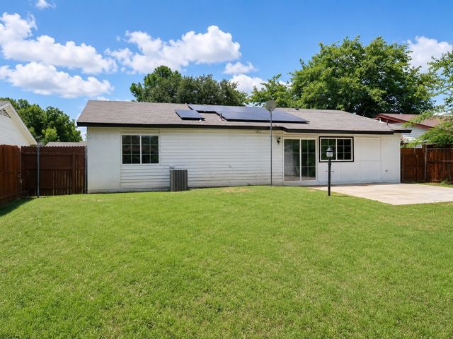 1321 Palisades Drive, Lewisville, TX 75067