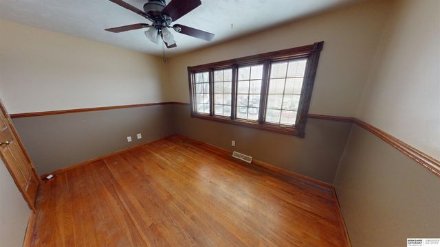 7306 S 85th Street, La Vista, NE 68128