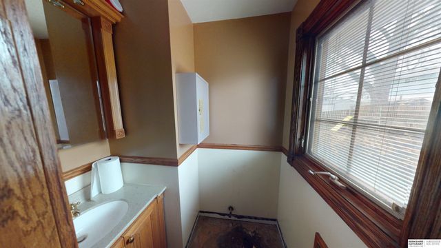 7306 S 85th Street, La Vista, NE 68128