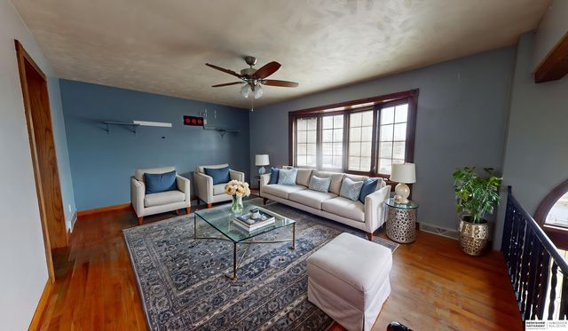 7306 S 85th Street, La Vista, NE 68128