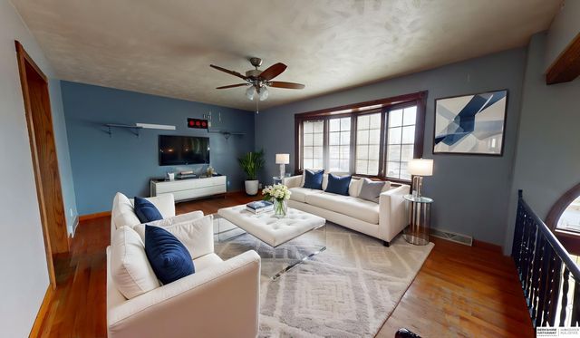 7306 S 85th Street, La Vista, NE 68128