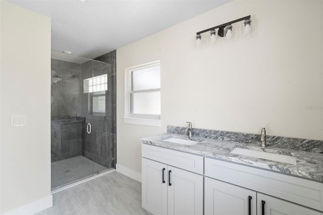 417 IVY AVENUE, Deland, FL 32724