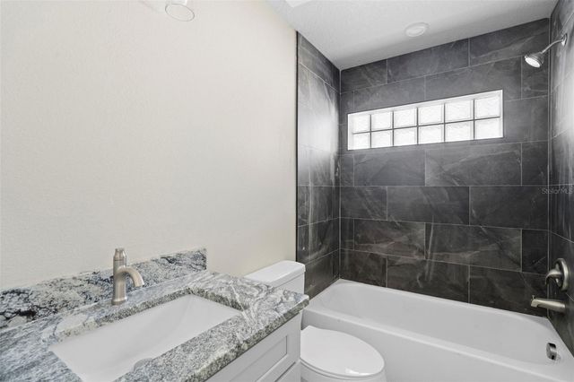 417 IVY AVENUE, Deland, FL 32724