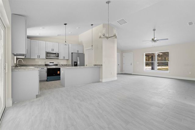 417 IVY AVENUE, Deland, FL 32724