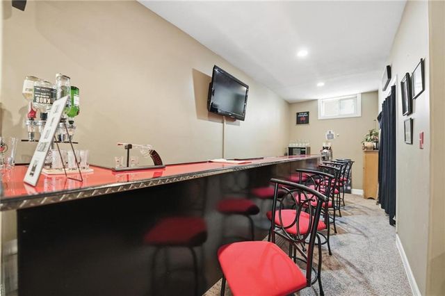 8515 N Chalmers Avenue, Kansas City, MO 64153