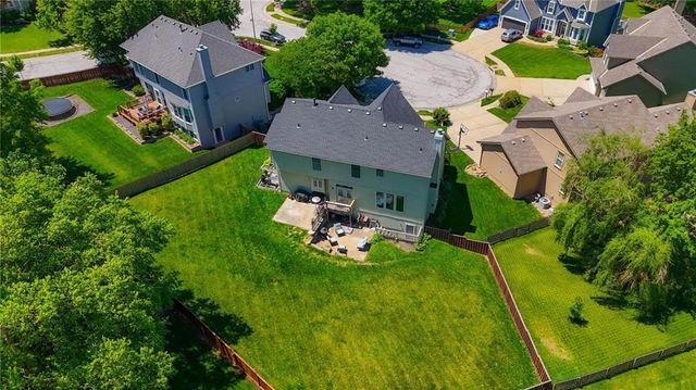 8515 N Chalmers Avenue, Kansas City, MO 64153