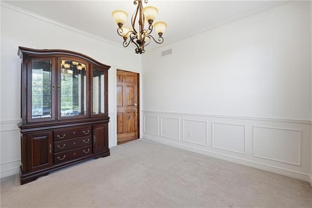 8515 N Chalmers Avenue, Kansas City, MO 64153
