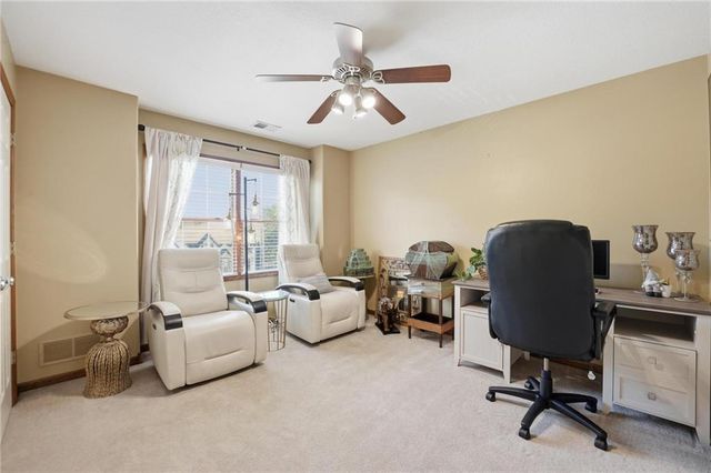 8515 N Chalmers Avenue, Kansas City, MO 64153