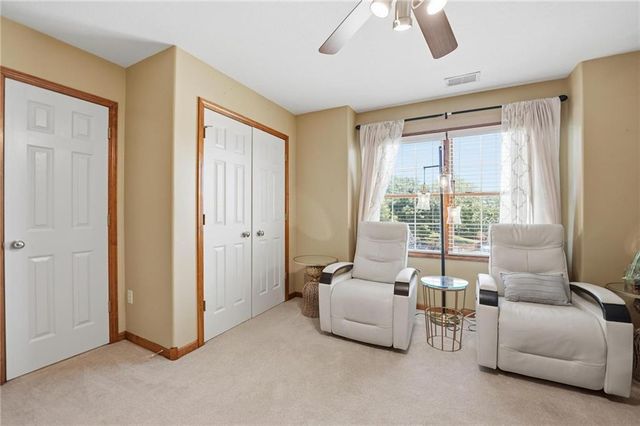 8515 N Chalmers Avenue, Kansas City, MO 64153