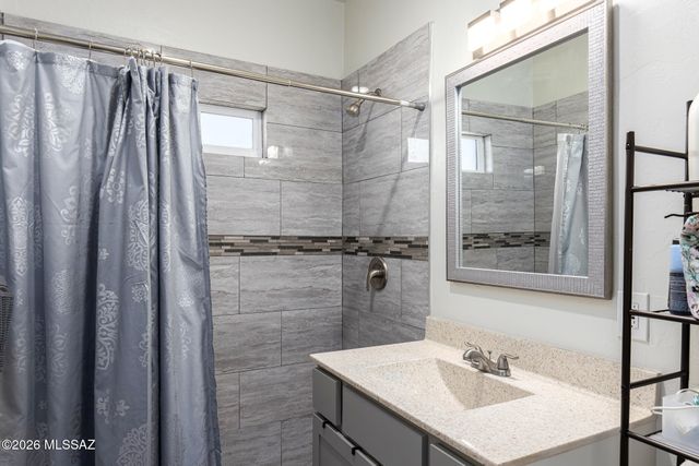 934 E 7th Street, Tucson, AZ 85719