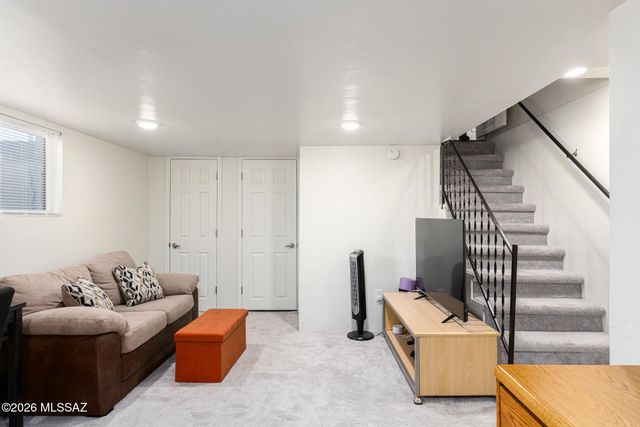 934 E 7th Street, Tucson, AZ 85719