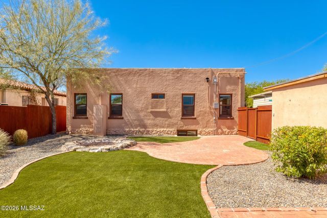934 E 7th Street, Tucson, AZ 85719