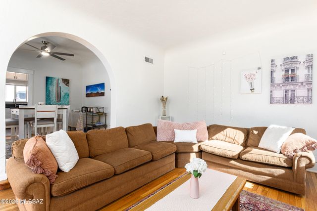 934 E 7th Street, Tucson, AZ 85719