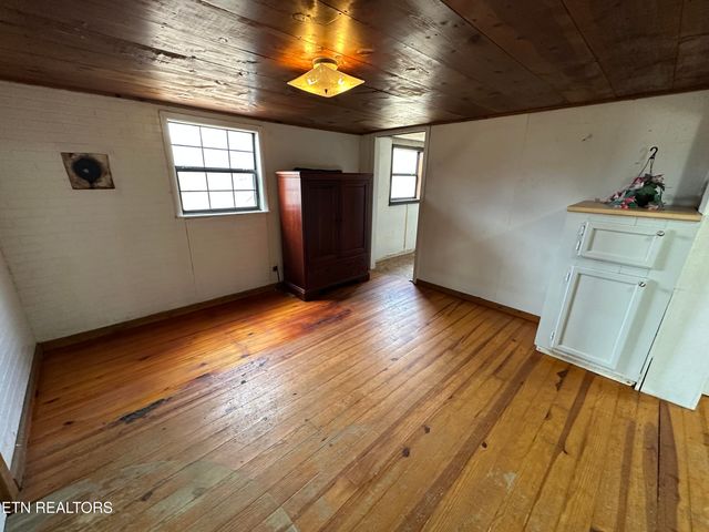 134 Woodlawn Drive, Jamestown, TN 38556