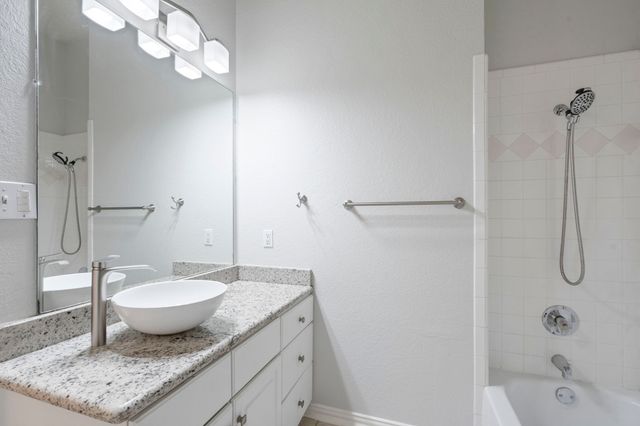 8719 Coppertowne Lane, Dallas, TX 75243
