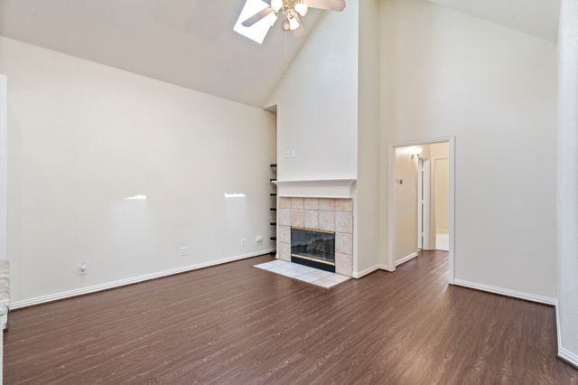 8719 Coppertowne Lane, Dallas, TX 75243