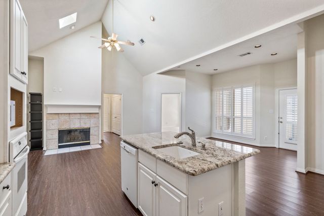 8719 Coppertowne Lane, Dallas, TX 75243