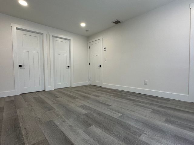 65 Hendom Drive, Agawam, MA 01001