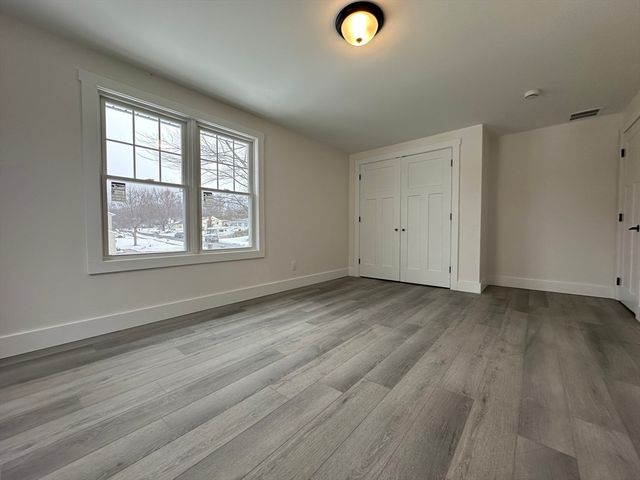 65 Hendom Drive, Agawam, MA 01001