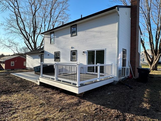 65 Hendom Drive, Agawam, MA 01001