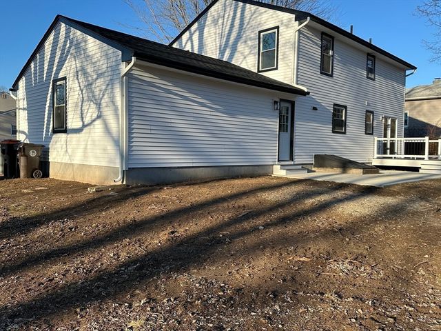 65 Hendom Drive, Agawam, MA 01001