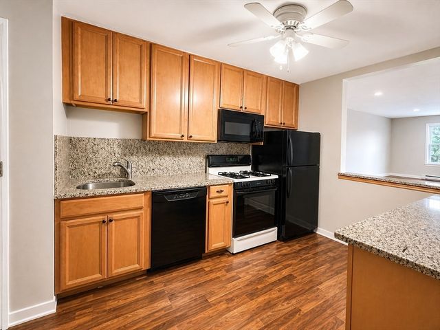 135 Granite Ave 29, Boston, MA 02124