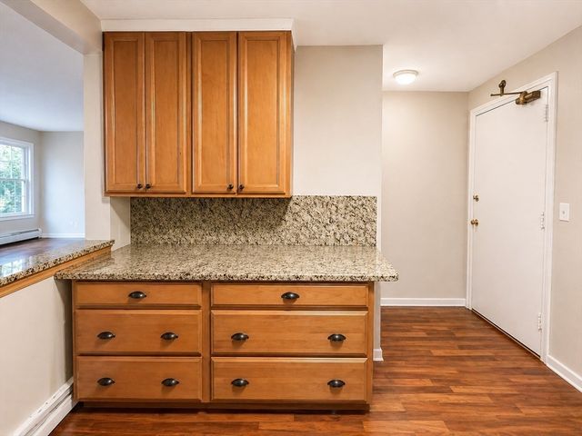 135 Granite Ave 29, Boston, MA 02124