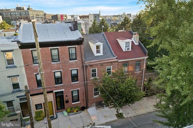 1232 CREASE ST, Philadelphia, PA 19125