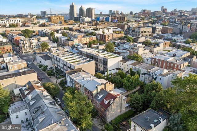 1232 CREASE ST, Philadelphia, PA 19125