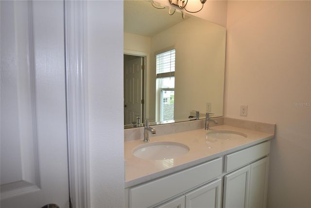 6949 SUNKIST WAY, Groveland, FL 34736