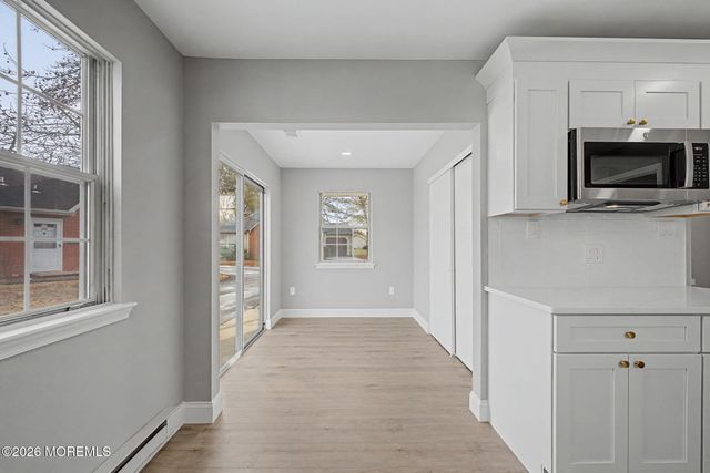 32 Carnaby Close, Freehold, NJ 07728