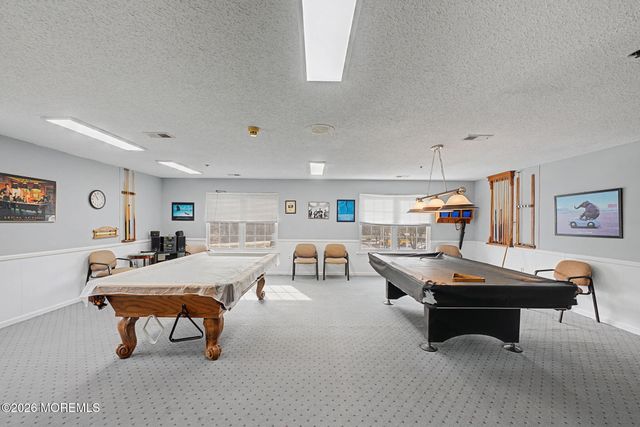 32 Carnaby Close, Freehold, NJ 07728