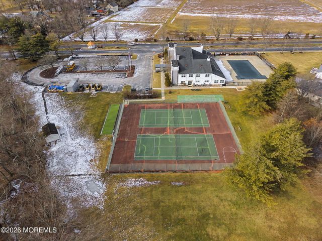 32 Carnaby Close, Freehold, NJ 07728