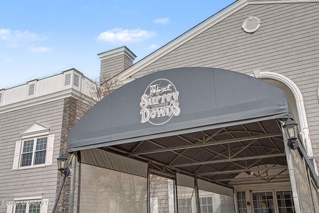 32 Carnaby Close, Freehold, NJ 07728