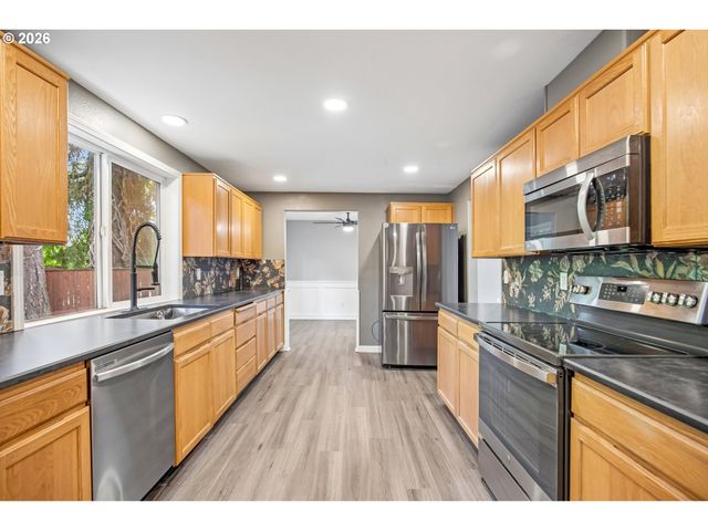 11816 Ne 40TH Pl, Vancouver, WA 98686
