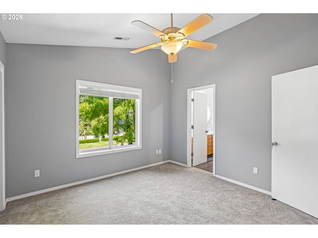 11816 Ne 40TH Pl, Vancouver, WA 98686