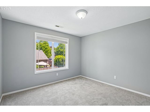 11816 Ne 40TH Pl, Vancouver, WA 98686
