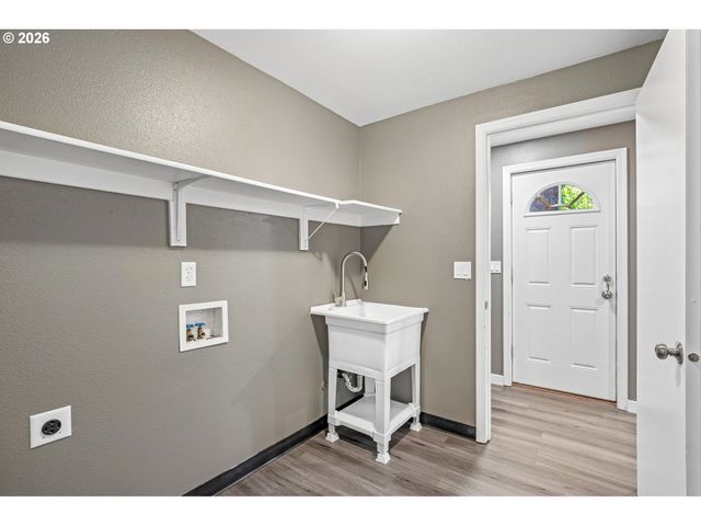 11816 Ne 40TH Pl, Vancouver, WA 98686