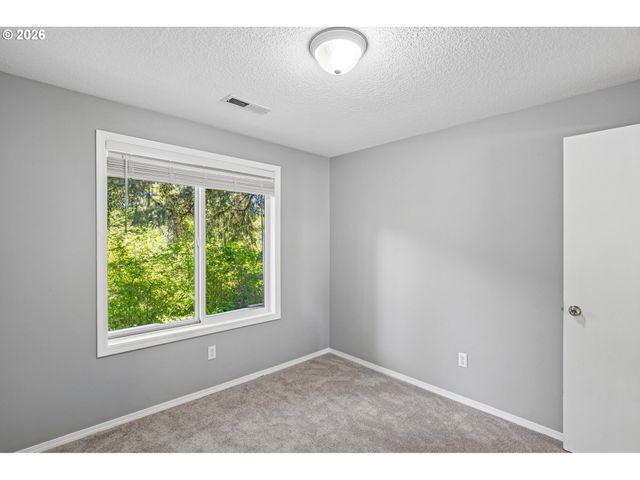 11816 Ne 40TH Pl, Vancouver, WA 98686