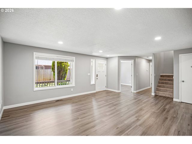 11816 Ne 40TH Pl, Vancouver, WA 98686