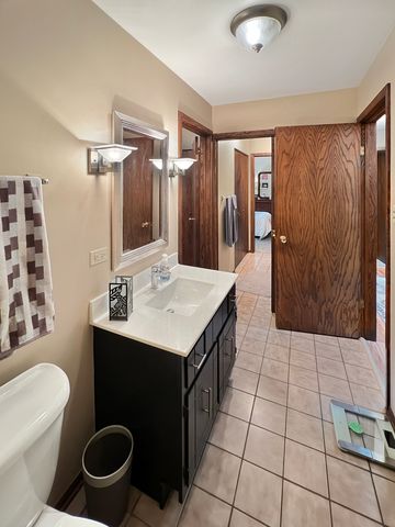 22929 Burnham Avenue, Chicago Heights, IL 60411