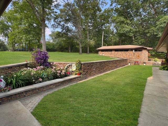 22929 Burnham Avenue, Chicago Heights, IL 60411