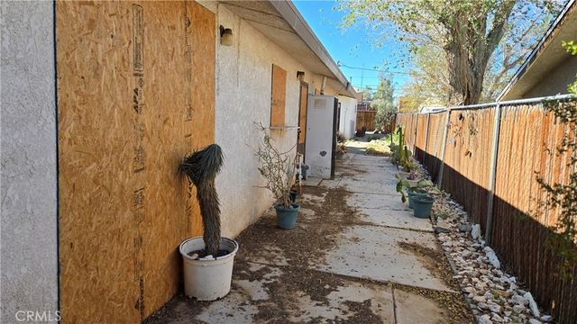 1230 Prairie, Barstow, CA 92311