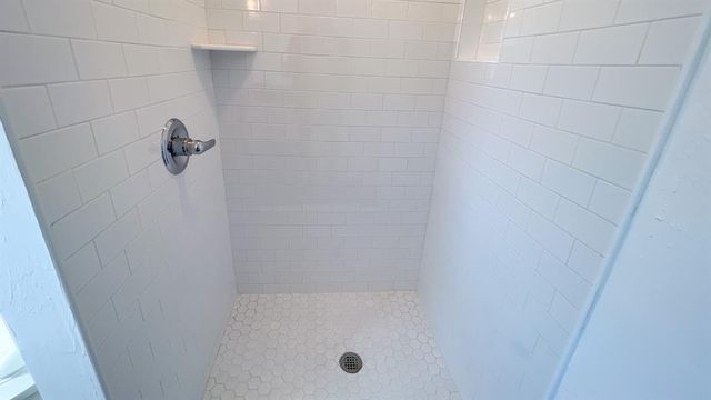 3012 N Venice Boulevard, Oklahoma City, OK 73107