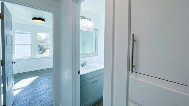 3012 N Venice Boulevard, Oklahoma City, OK 73107