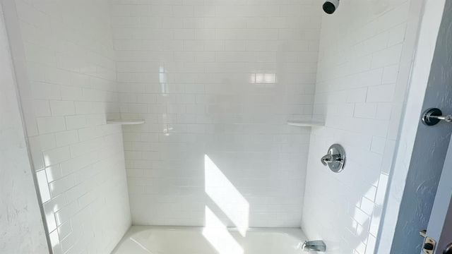 3012 N Venice Boulevard, Oklahoma City, OK 73107